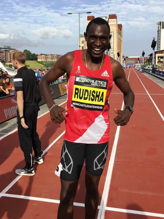 rudisha_david_great_north_citygames_after_winning_500m_smaller_david_monti