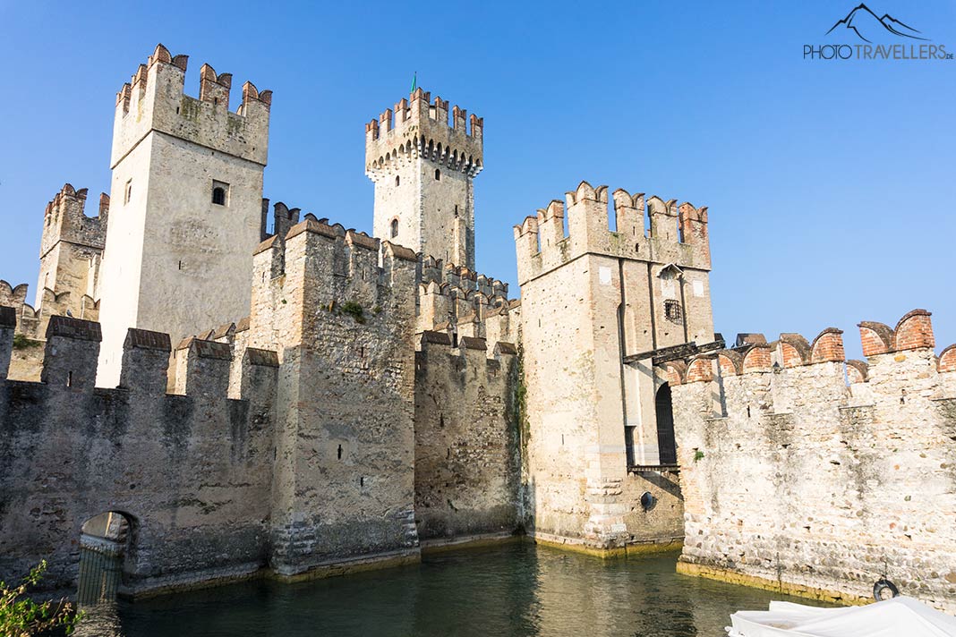 Die Scaligerburg in Sirmione am Gardasee