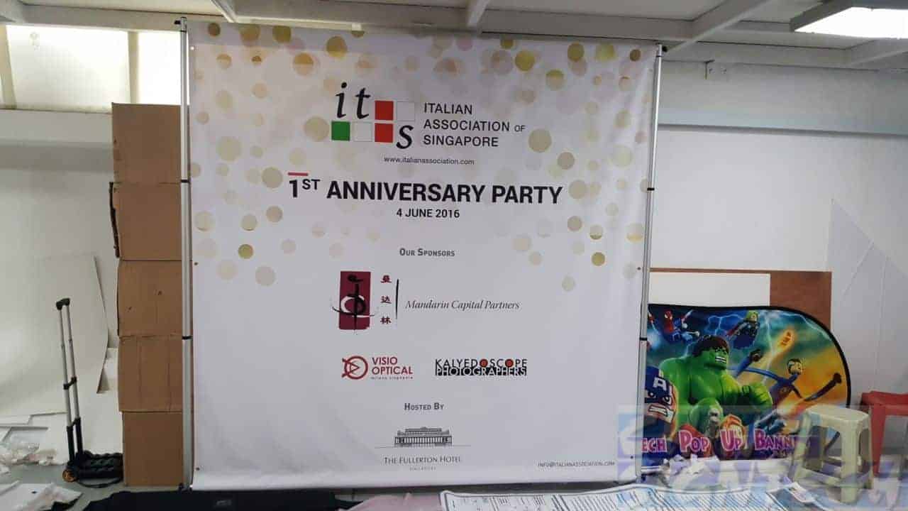 2.4 x2.4m Telesopic Backdrop