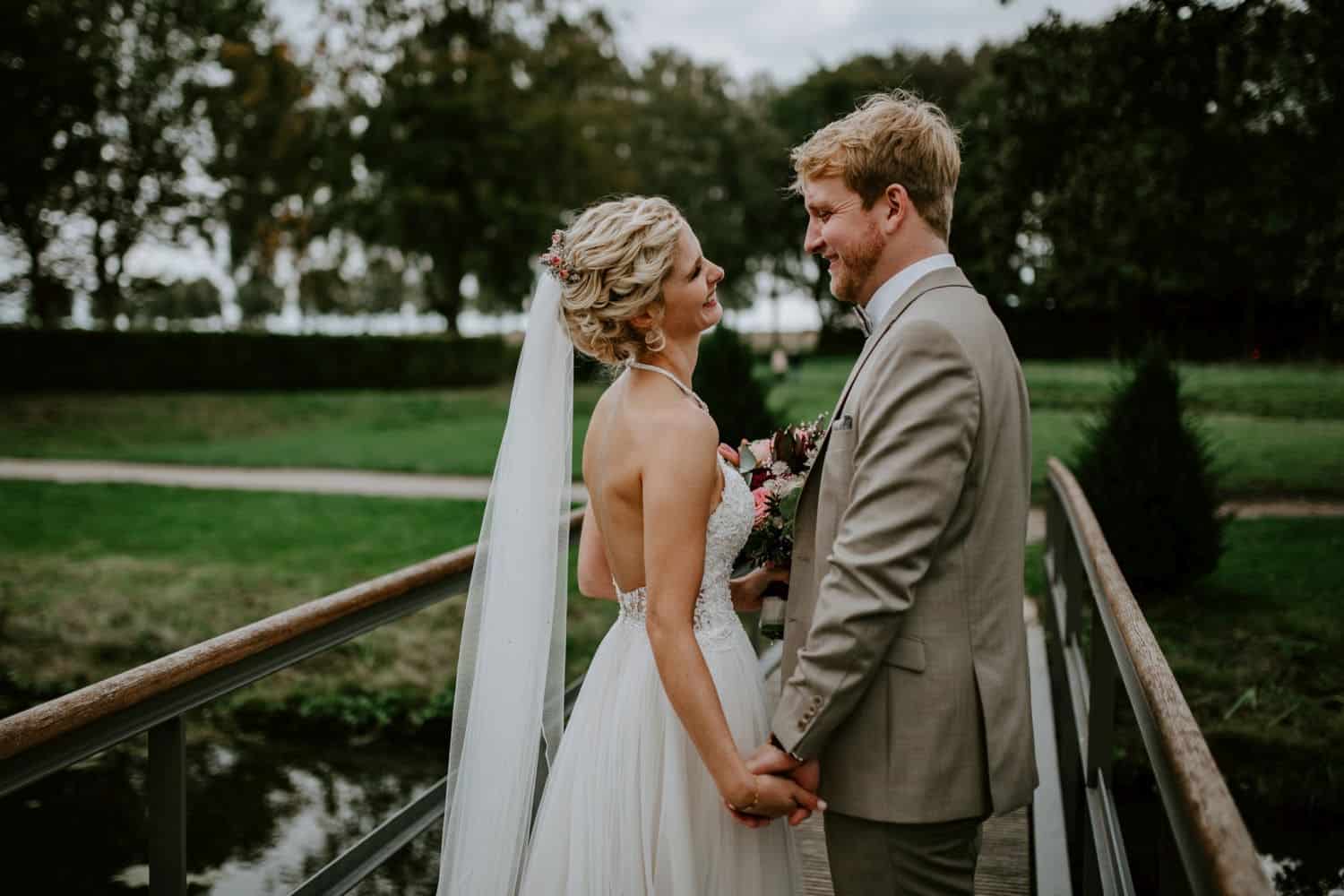 055 Hochzeitsfotograf Köln Hochzeit NRW Raesfeld Köln Schloss Raesfeld Boho Vintage Hippie Elopement Vera Prinz 055 Hochzeitsfotograf Köln Hochzeit NRW Raesfeld Köln Schloss Raesfeld Boho Vintage Hippie Elopement Vera Prinz