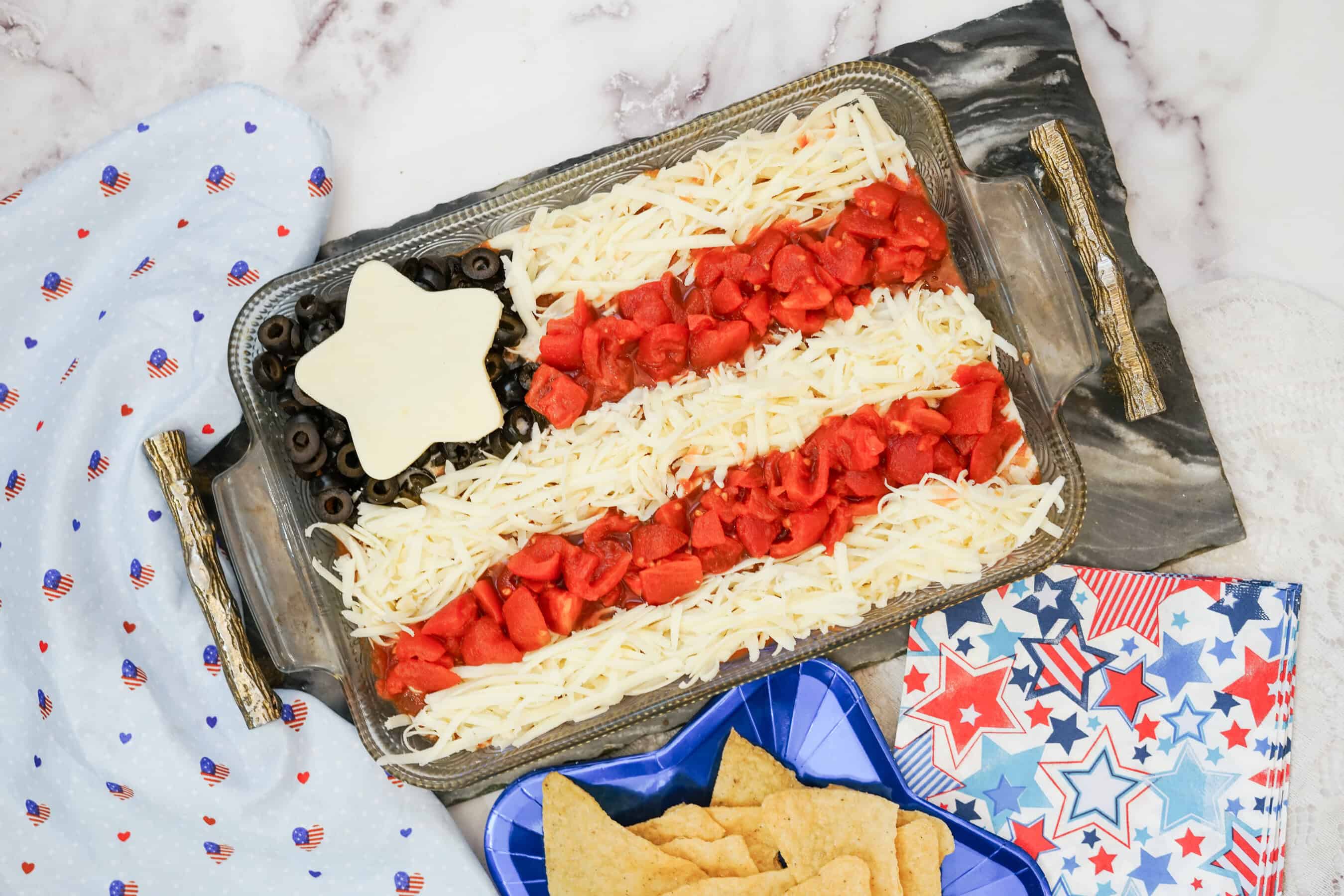 American Flag Taco Dip â A Festive and Flavorful Patriotic Appetizer