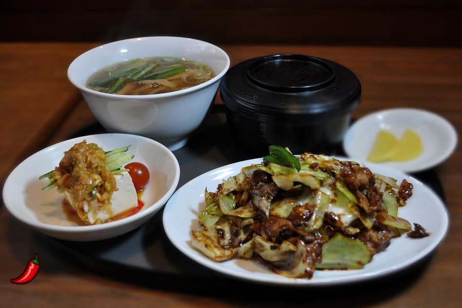【中華レストラン とらの子】ホイコーローセット(冷奴・ライス・ミニラーメン付き)(税込1,520円) 【中華レストラン とらの子】ホイコーローセット(冷奴・ライス・ミニラーメン付き)(税込1,520円)
