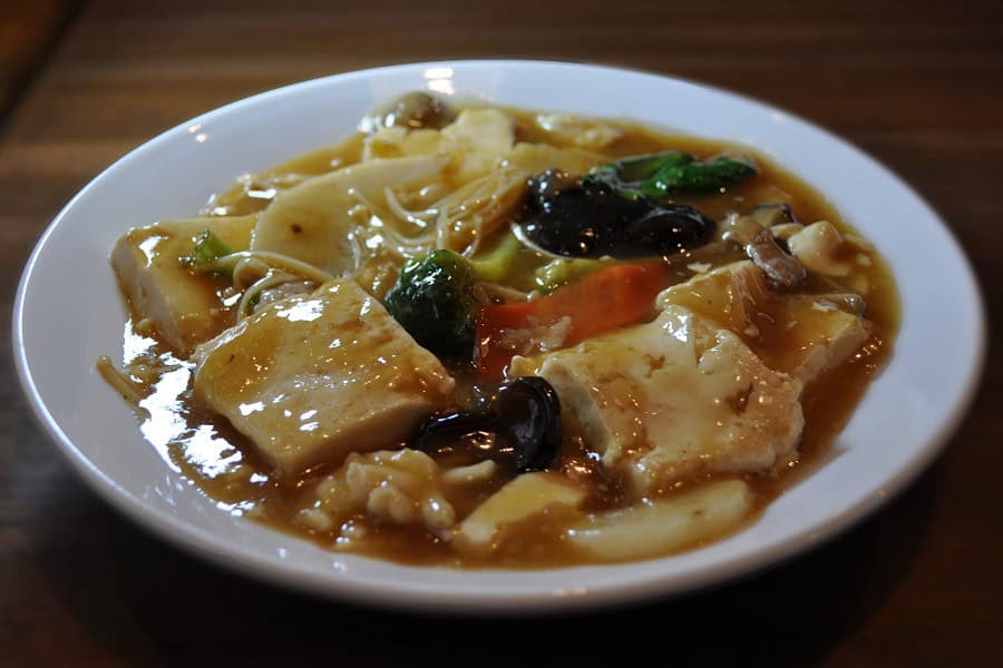 【中華レストラン とらの子】豆腐の五目煮(税込1,310円) 【中華レストラン とらの子】豆腐の五目煮(税込1,310円)