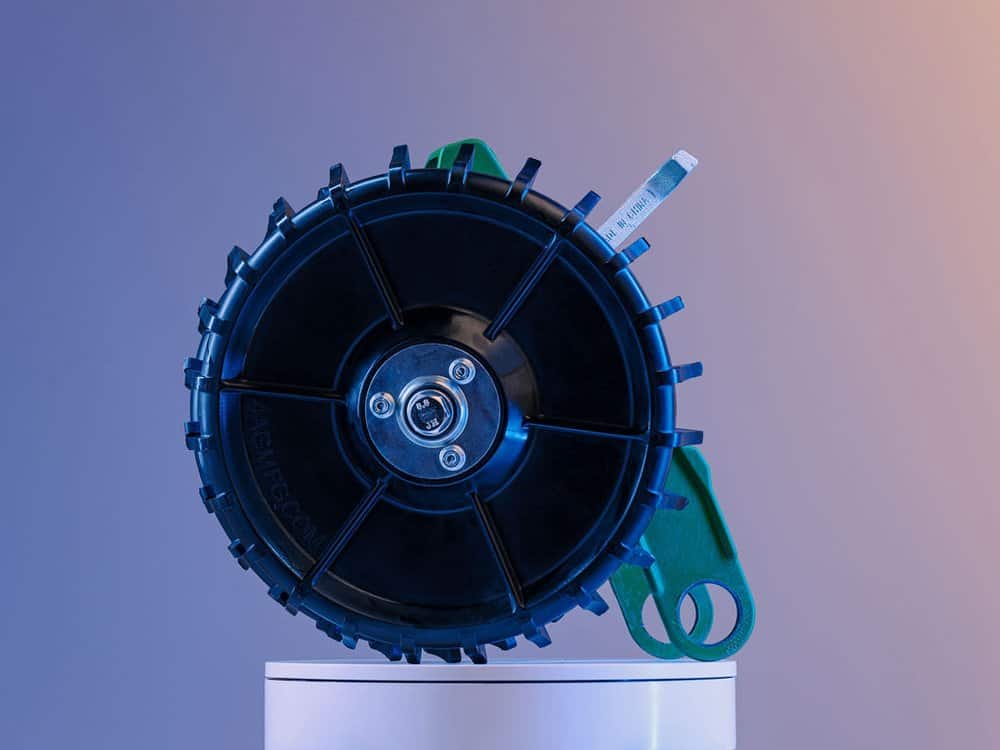 4Ag closing wheel shown directly from the right with hub and mounting points visible