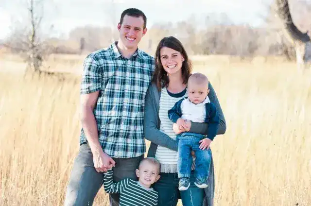 Brett Beutler - the owner of Manly Moving with his family