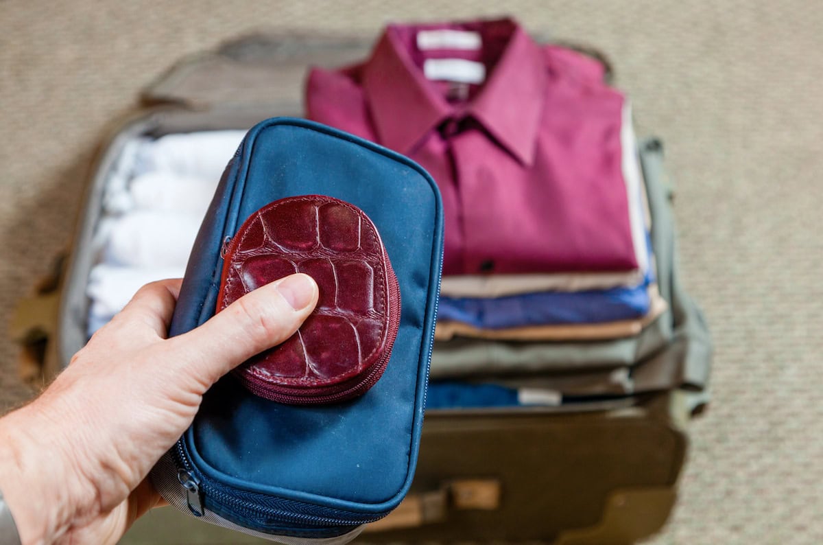 How To Fold A Shirt For Packing Without Wrinkles