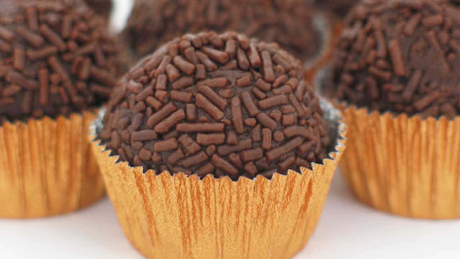 Irresistible Gluten-Free Desserts From Around the World You Need to Try!