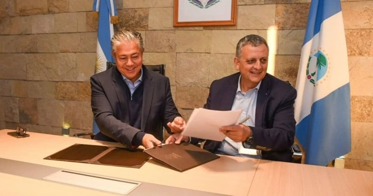 Figueroa y Marín firmaron el acuerdo de GNL: estabilidad fiscal por 30 años y 175 millones para Vaca Muerta - imagen
