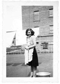 Women and Mesothelioma Laundering Asbestos-Laden Clothing