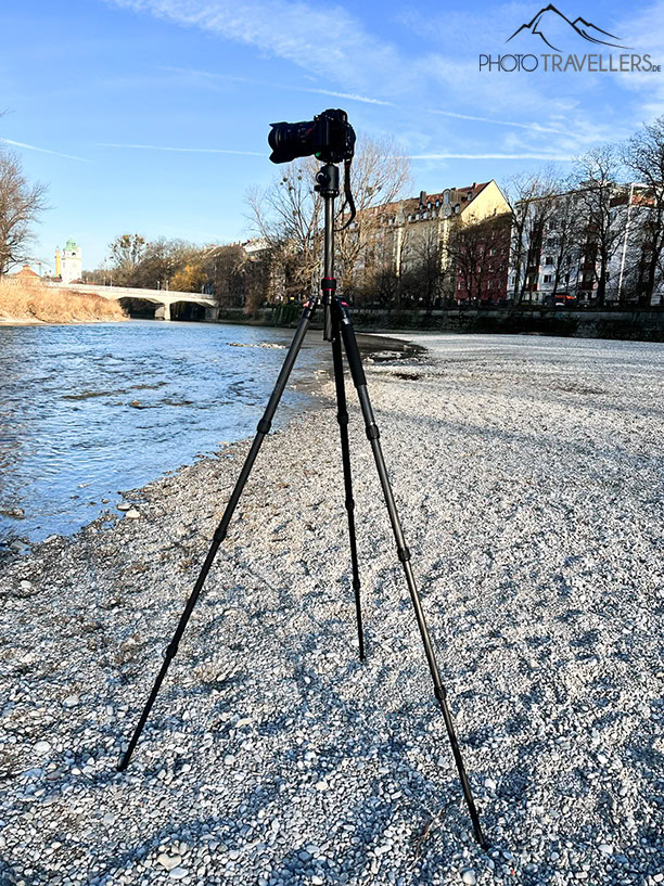 Das Neewer Carbonstativ 172 mit einer Sony Alpha 7 IV
