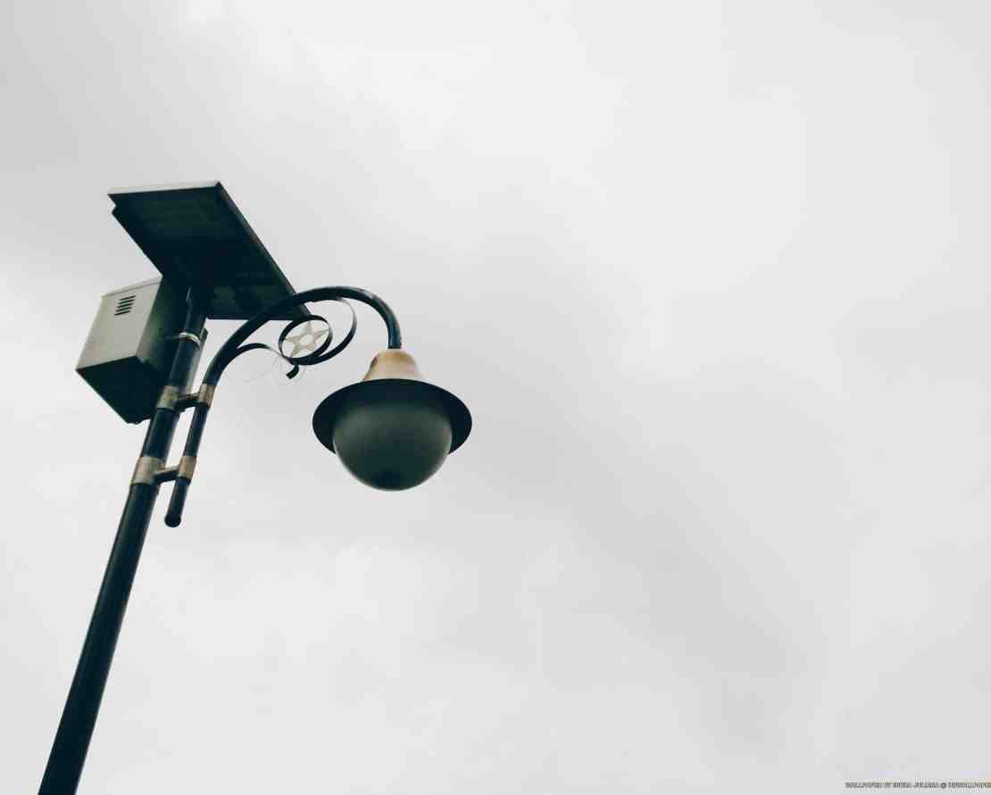 Bogor Garden Lamp