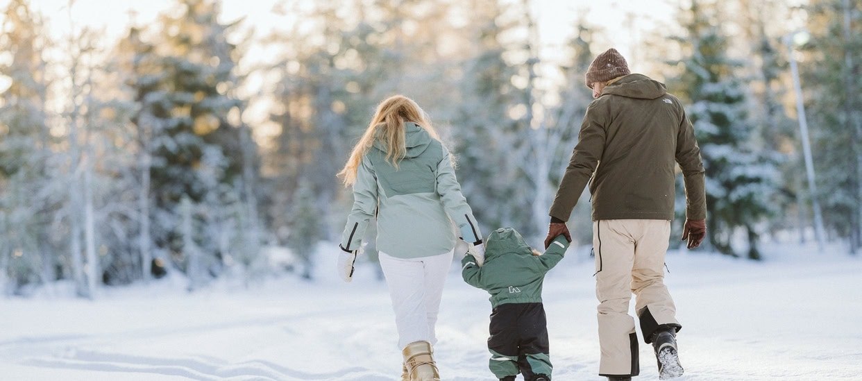 how to dress for lapland in winter What to wear in Lapland: Winter Clothing Guide to Stay Warm!