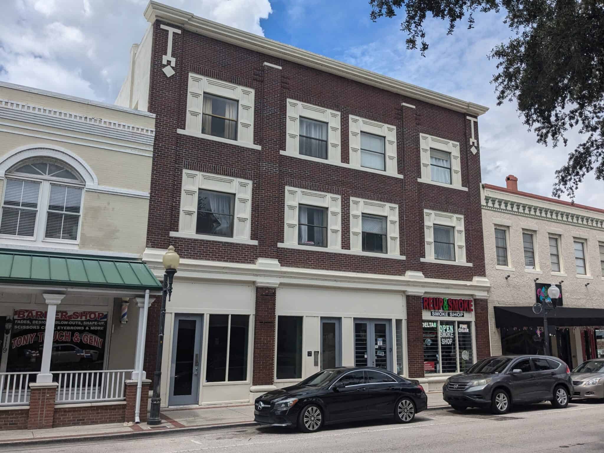 Broadway Avenue in downtown Kissimmee, Florida, 2024. City view only; not the scene.