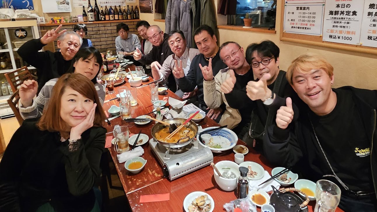 富山のマジックサークルまじっぱ忘年会!盛り上がりの瞬間を大公開! 1 富山のマジックサークルまじっぱ