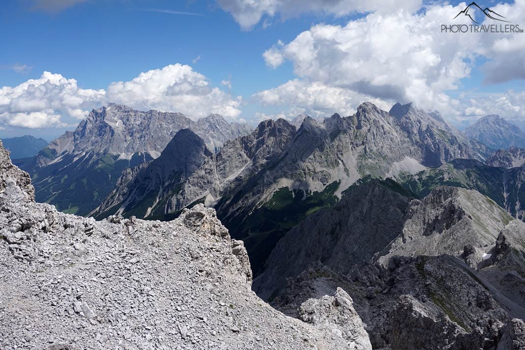 Der Blick vom Wannig auf die Gipfel der Mieminger Kette