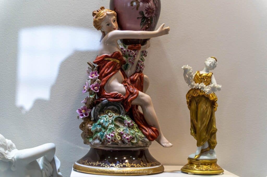 porcelana z ćmielowa