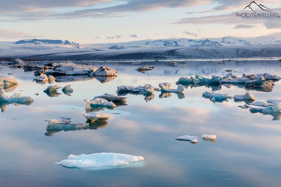 Eisschollen in der Gletscherlagune Jökulsárlón