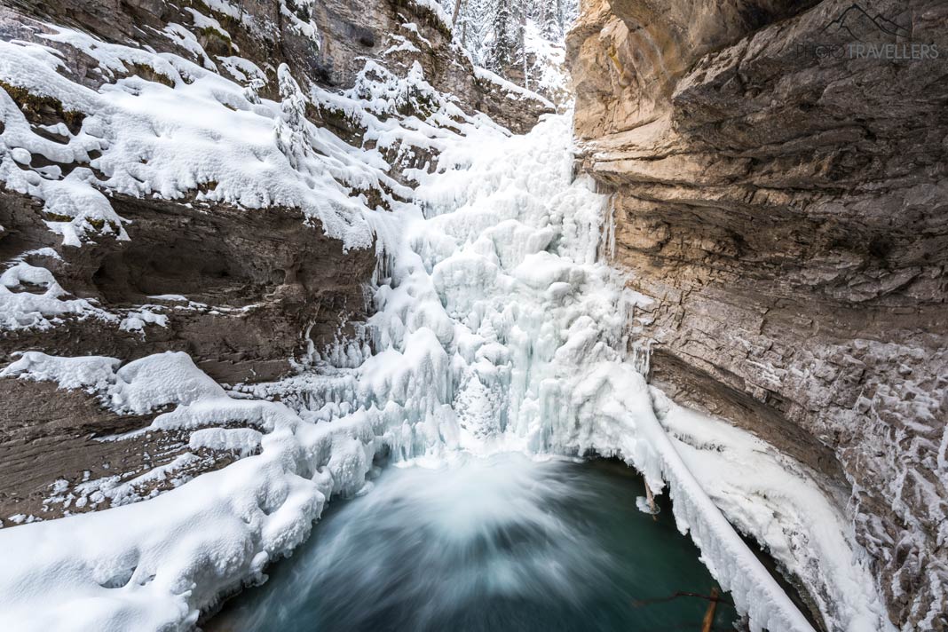 Die Lower Falls im Johnston Canyon