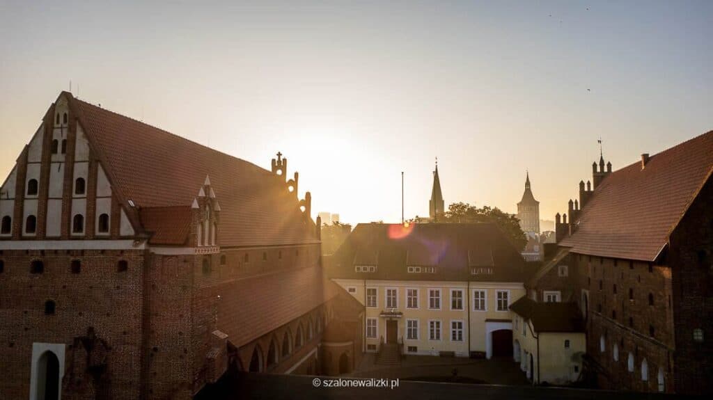 zamki gotyckie na Warmii i Mazurach