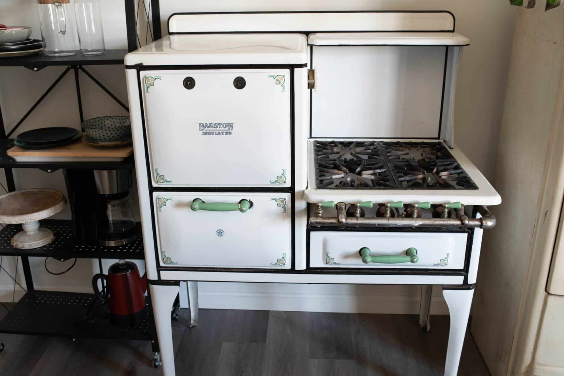 Vintage Stove Barstow Stove