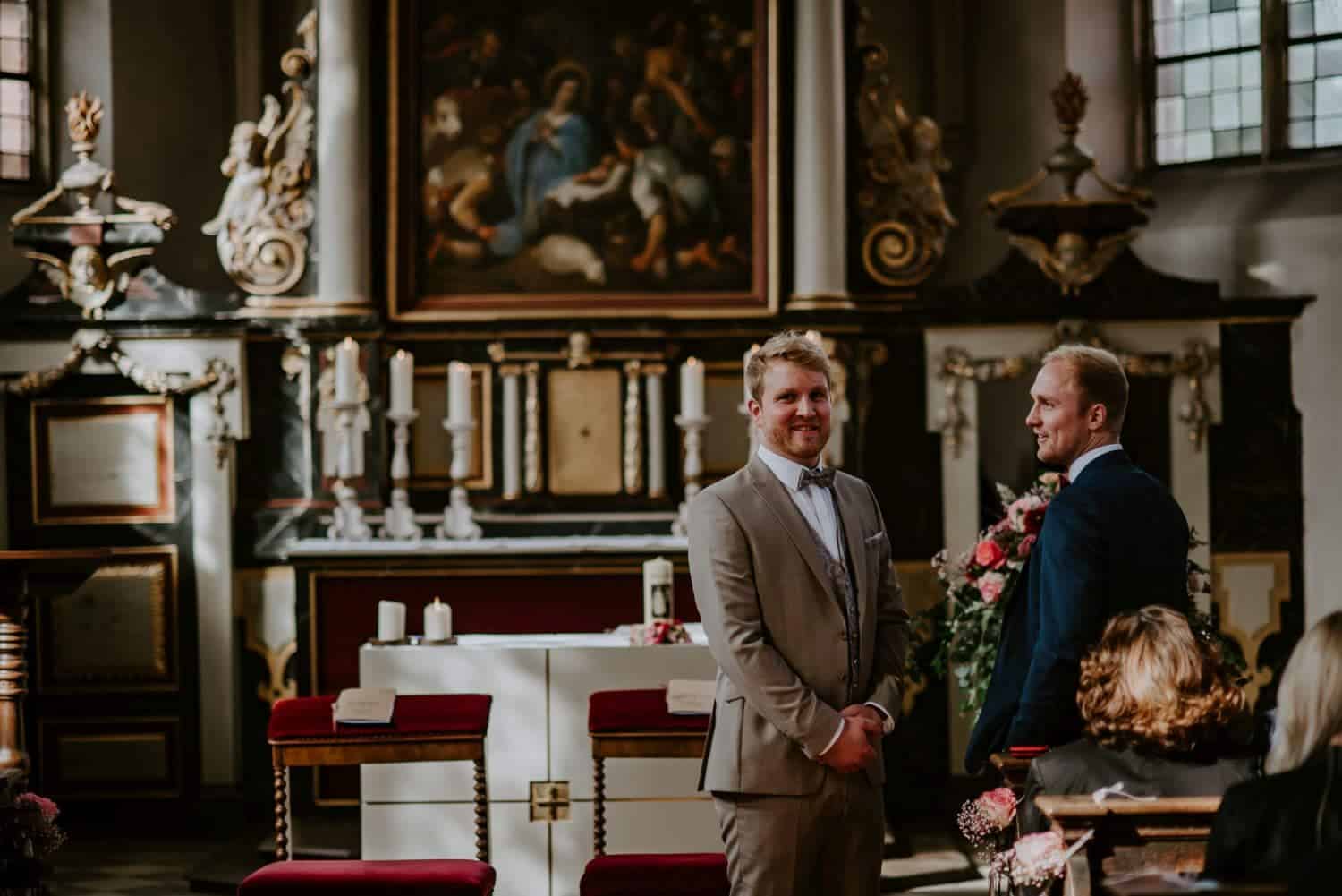 007 Hochzeitsfotograf Köln Hochzeit NRW Raesfeld Köln Schloss Raesfeld Boho Vintage Hippie Elopement Vera Prinz 007 Hochzeitsfotograf Köln Hochzeit NRW Raesfeld Köln Schloss Raesfeld Boho Vintage Hippie Elopement Vera Prinz