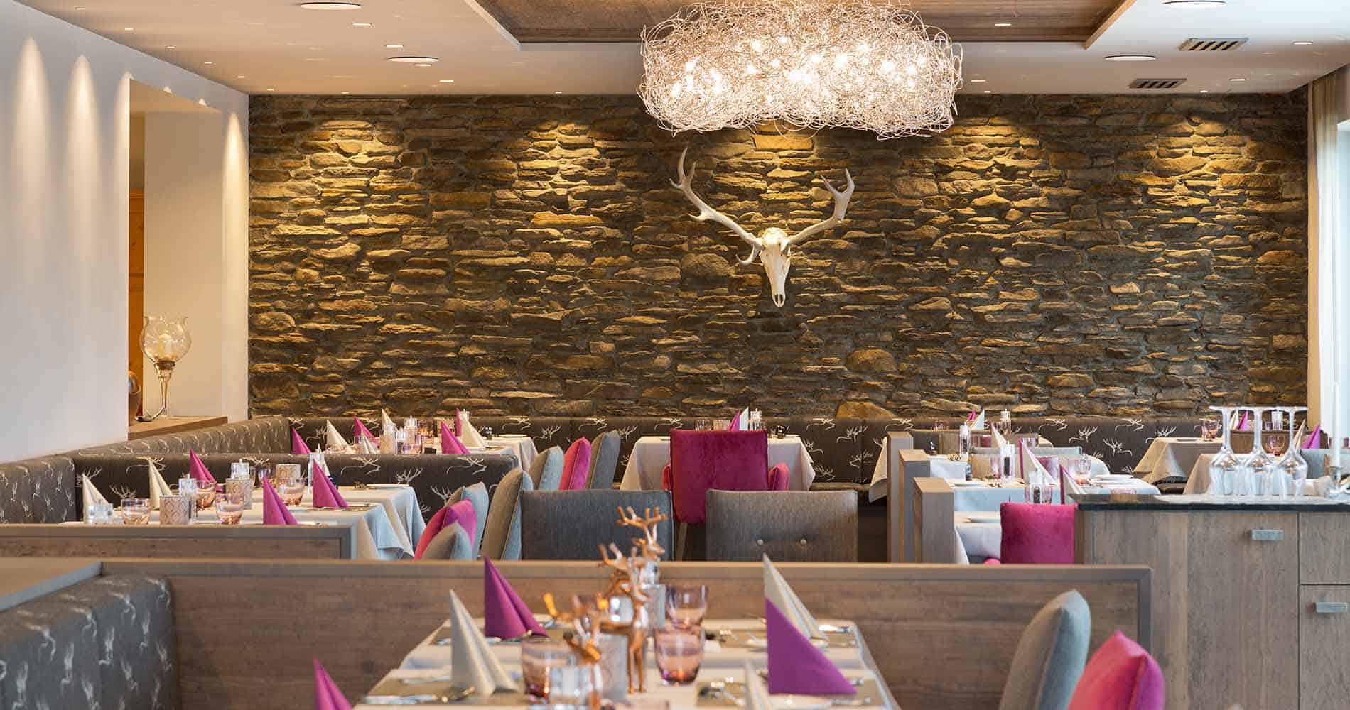 Romantische Abendstimmung im Panoramarestaurant