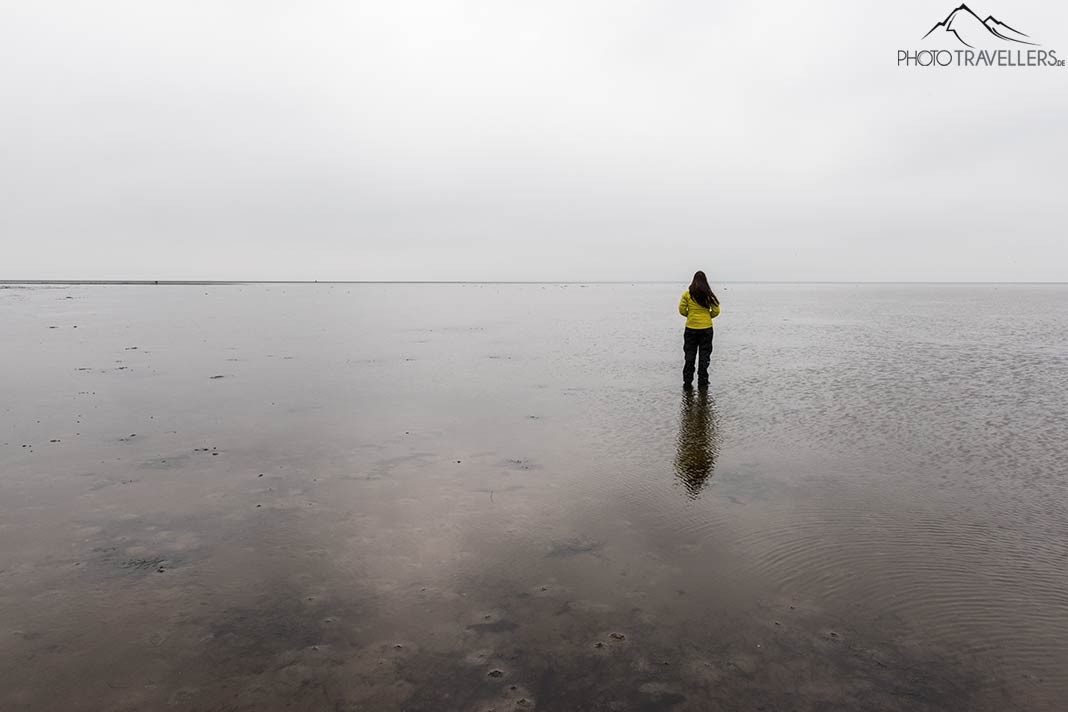 Reisebloggerin Biggi Bauer im Watt in Dänemark