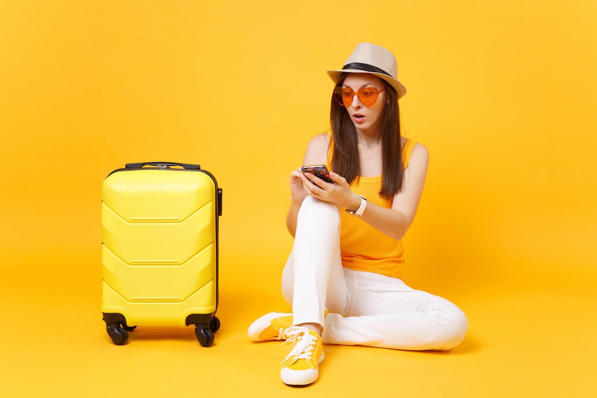 16 Best Travel Clothes That Look Chic Anywhere