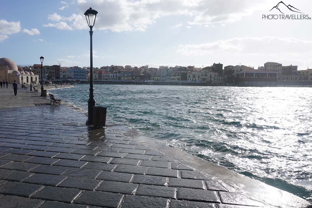 Die Strandpromenade in Chania