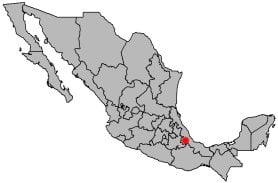 Locator map of Mexico with a red dot marking Córdoba in the state of Veracruz