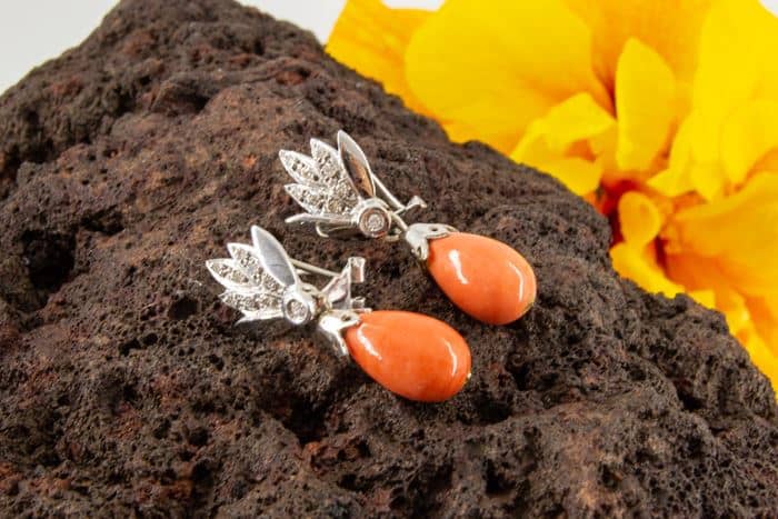 El Monte La Caja de Canarias - Subasta mayo 2022 - Pendientes coral