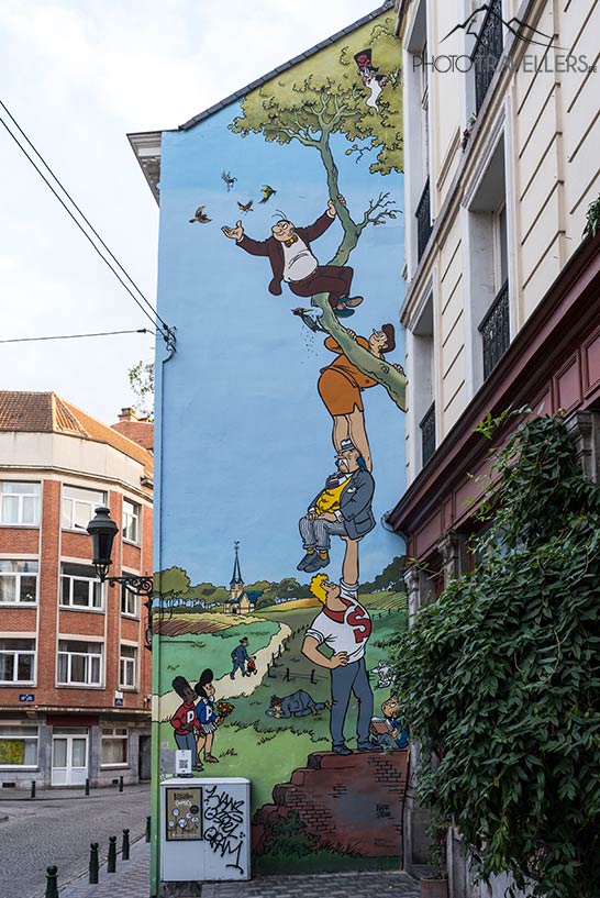 Comics an einer Hauswand auf der Comic Strip Route in Brüssel