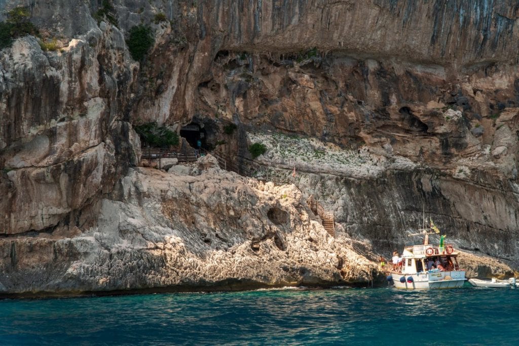 sardynia - groty i klify orosei