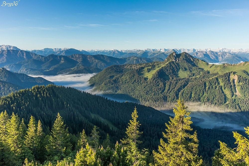 Der Blick auf Roß- und Buchstein