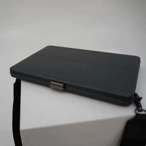 macbook-pro-14-schutzhuelle