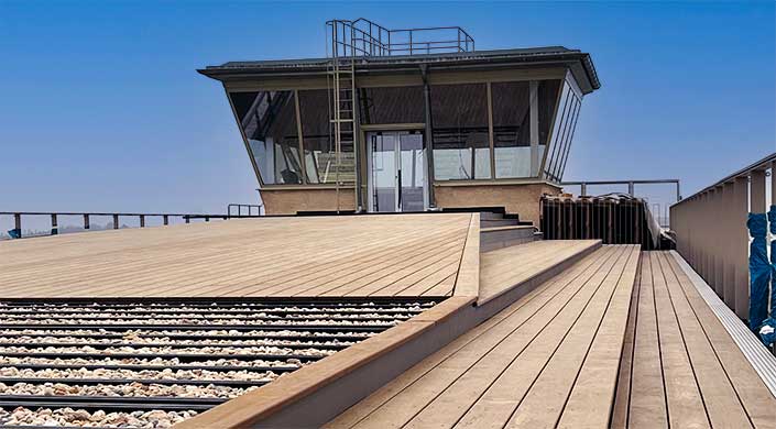 Bild von Terrasse des Flughafen-Towers