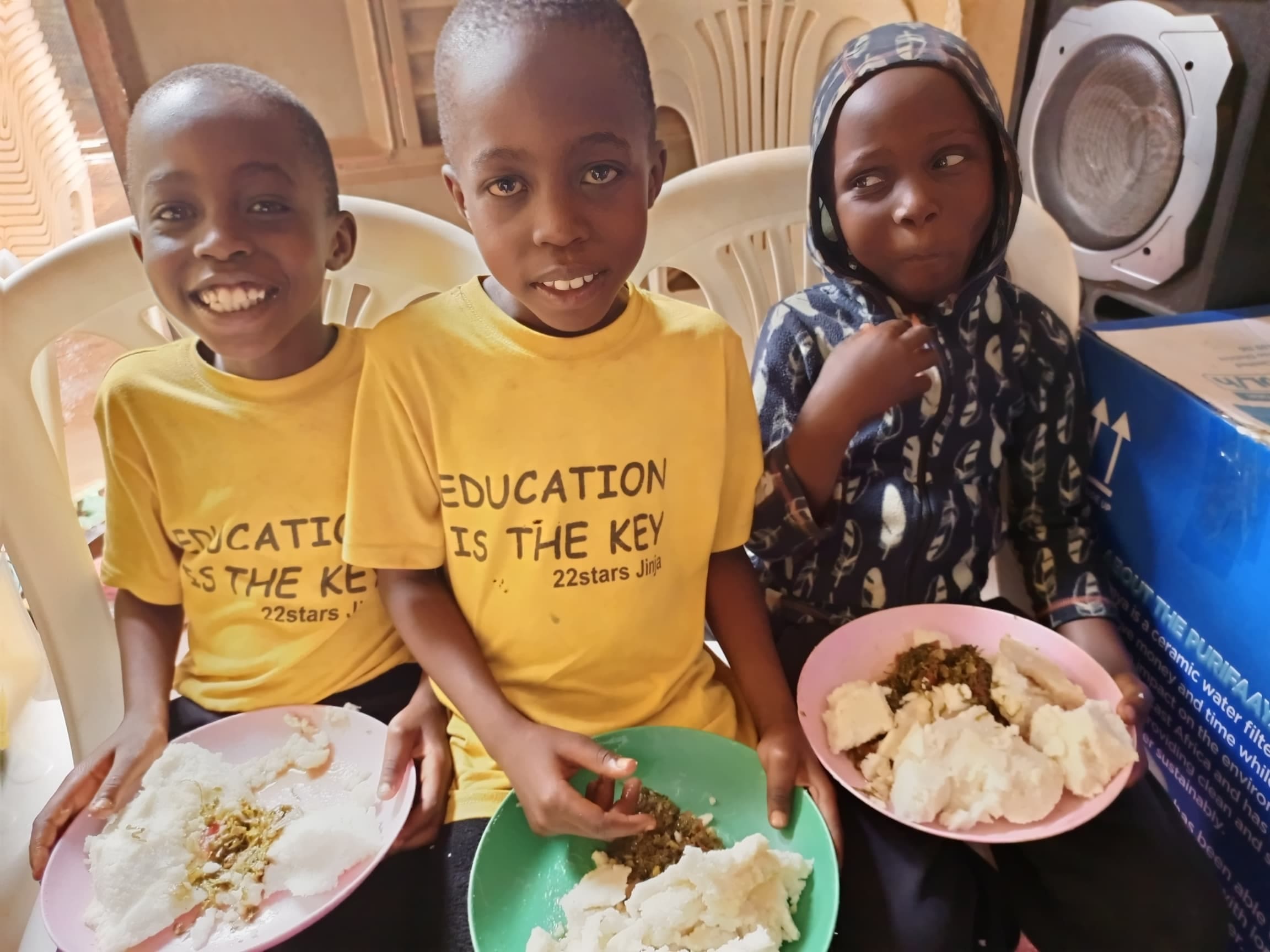 daniel-schlegel-umweltstiftung-solaroefen-in-uganda-12