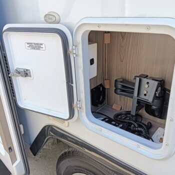 3878 Jayco Silverline-25