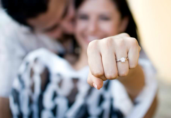 solitaire-an-engagement-ring