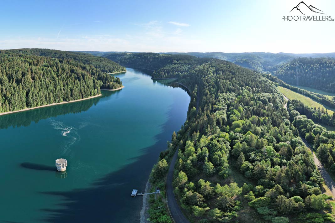 Der Blick aus der Luft auf die Ködeltalsperre