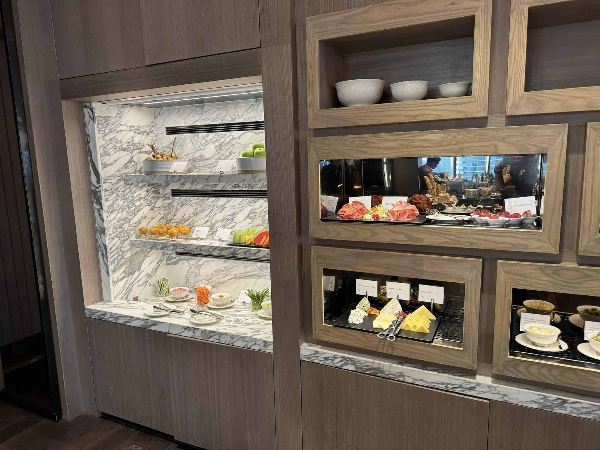 Review of the InterContinental Bangkok: Upscale Experience With Great Service in The Club Lounge 13 The Club Lounge Intercontinental Bangkok Review 06