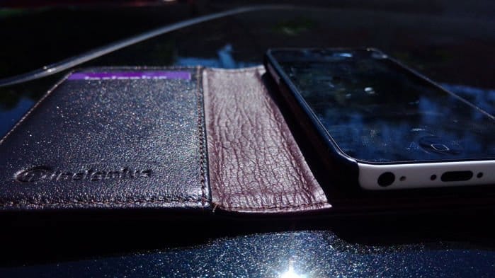 Insignius fabrica fundas PREMIUM para tu Smartphone