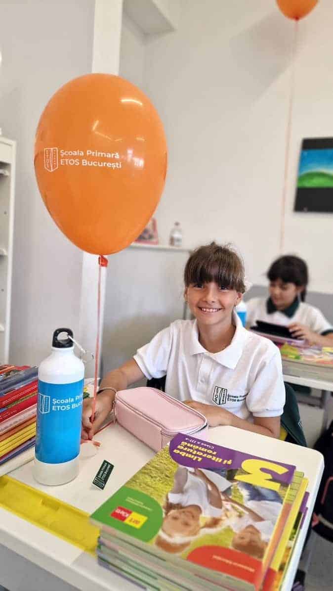 ETOS Academy scoala balon
