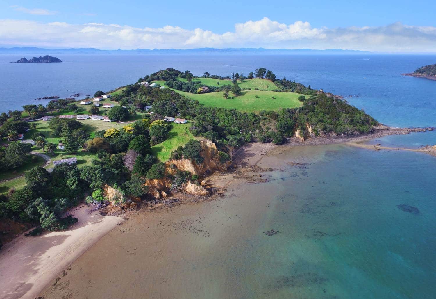 On The Market: New Zealandโs Pakatoa Island Is Your Pandemic Refuge