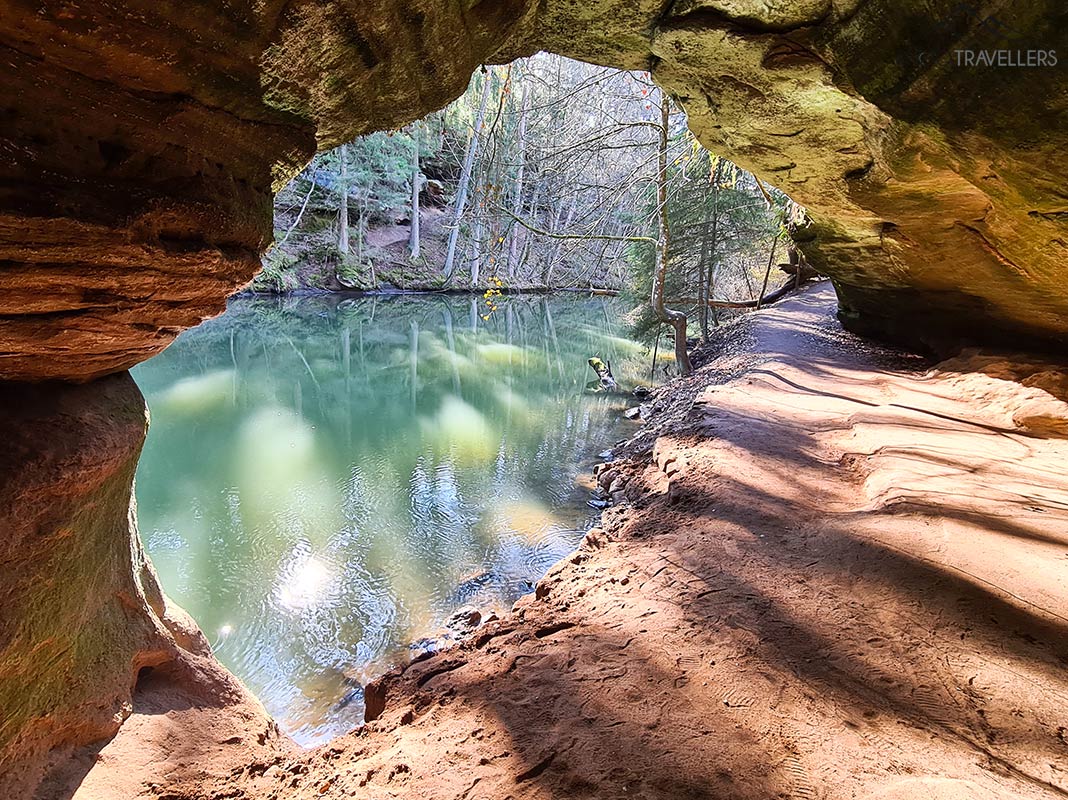 Eine riesige Höhle in der Schwarzachklamm