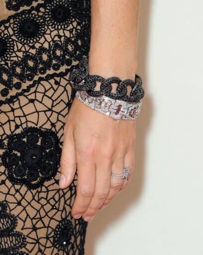 gwynethpaltrow_emmys Gwyneth Paltrow Bracelets at the 2011 Emmys