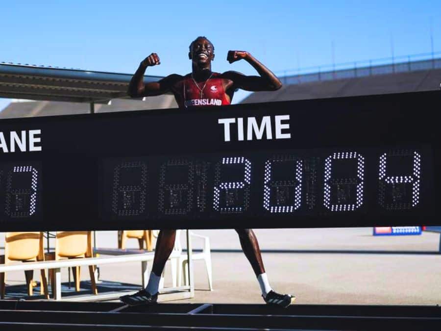 teen-track-star-gout-gout-smashes-australian-200m-record