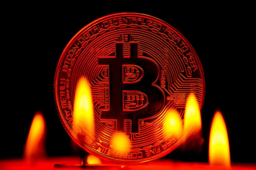 Bitcoin "Bleeds" Below $ thirty,000 - End or New Beginning for BTC? 1 Bitcoin "to bleed" Under $ 30,000 - End or New Start for BTC?