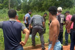 HOMEM CAPTURADO APÓS AGREDIR IDOSA EM CASTILHO (SP) HOMEM CAPTURADO APÓS AGREDIR IDOSA EM CASTILHO (SP)