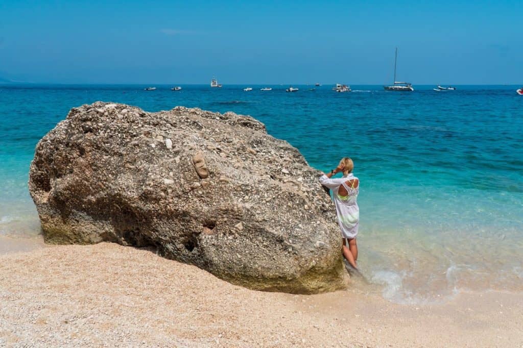 sardynia - groty i klify orosei